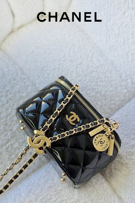 شنطة - Chanel Mini  Box /  ميني كروس  - اسود / لمعة